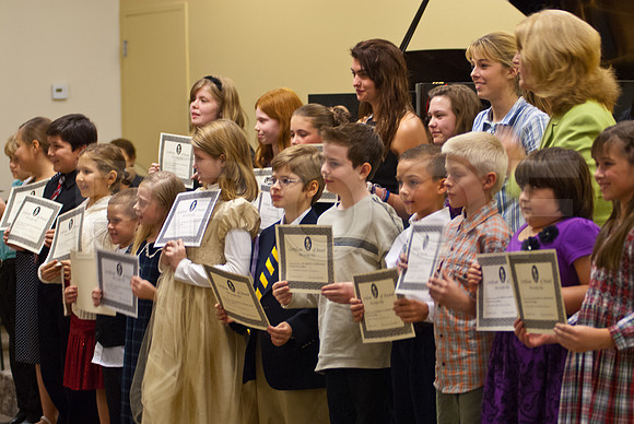 1011_Piano Recital_074