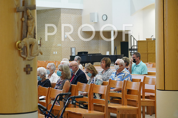 21-10 Mater Dei Giving Society prayer service DOSP-0031