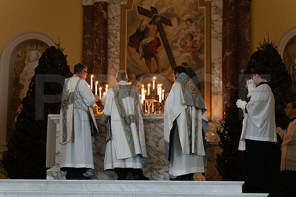 1912 Rorate Caeli, Chapel of the Holy Cross 2019-0149