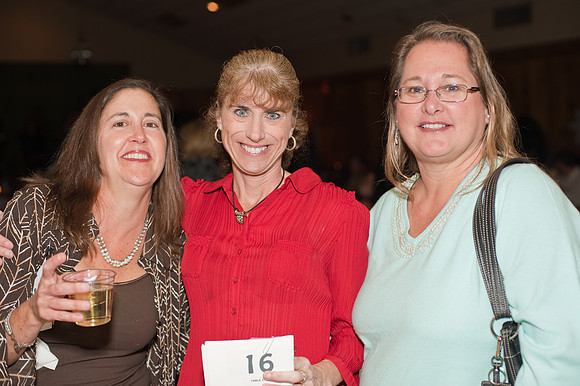 1103_BSCS Silent Auction_019