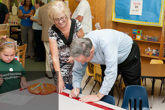 1209_PreK Ribbon Cutting Ceremony_054