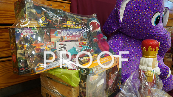24-11 Thanksgiving Basket VMS-0023