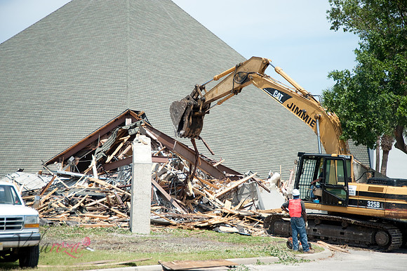 1105_St. Jerome Church demolition_013