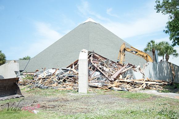 1105_St. Jerome Church demolition_001